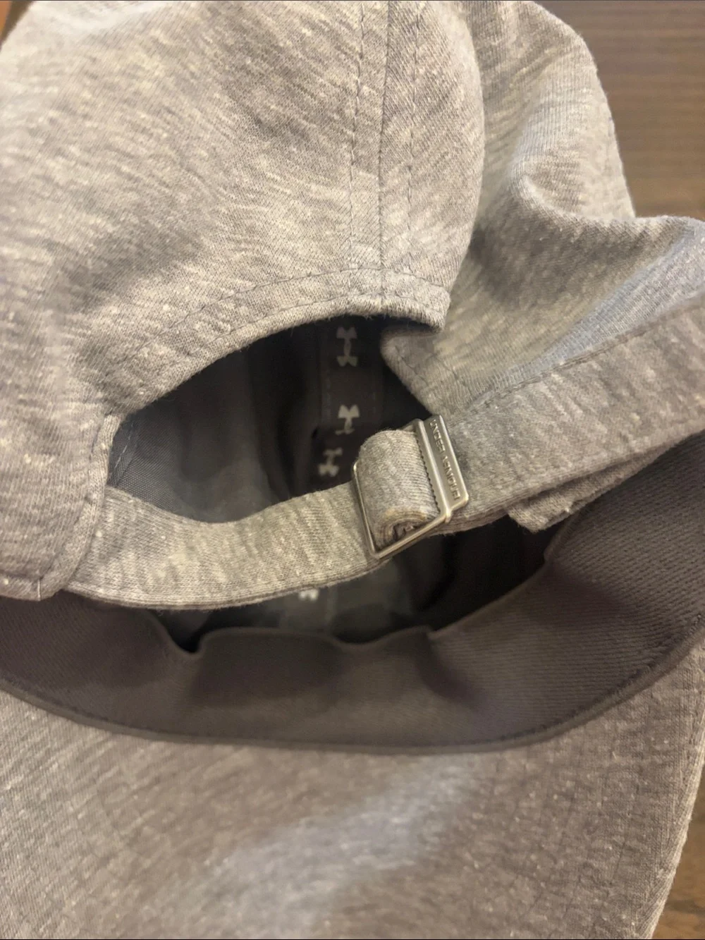 Under Armour Women’s Gray Logo Baseball Cap